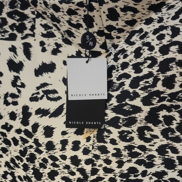 NICOLE SHANTE HIGH-WAISTED STRAIGHT PANTS - Picture 3 of 11